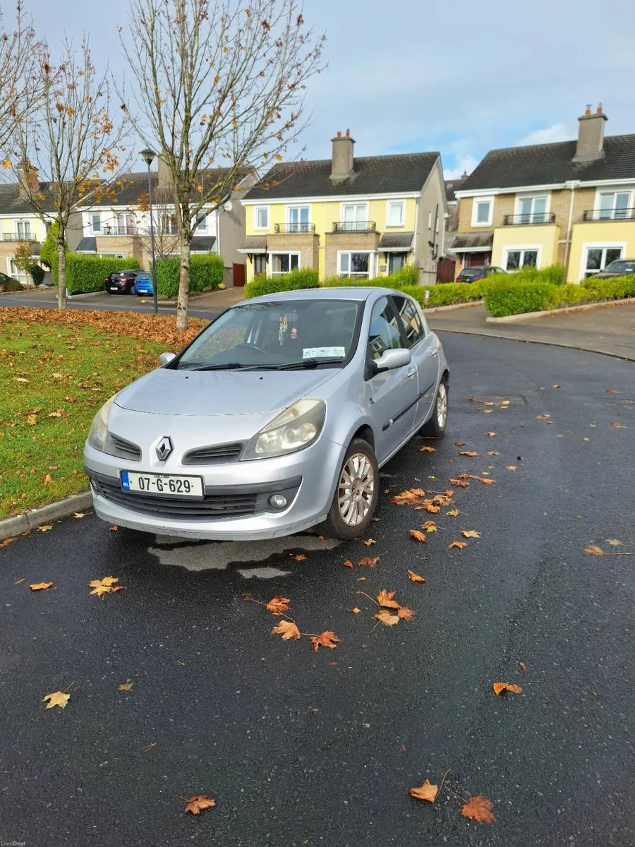 Renault Clio – 170,000 km SOLD AS SEEN /NON-RUNNER - Image 1