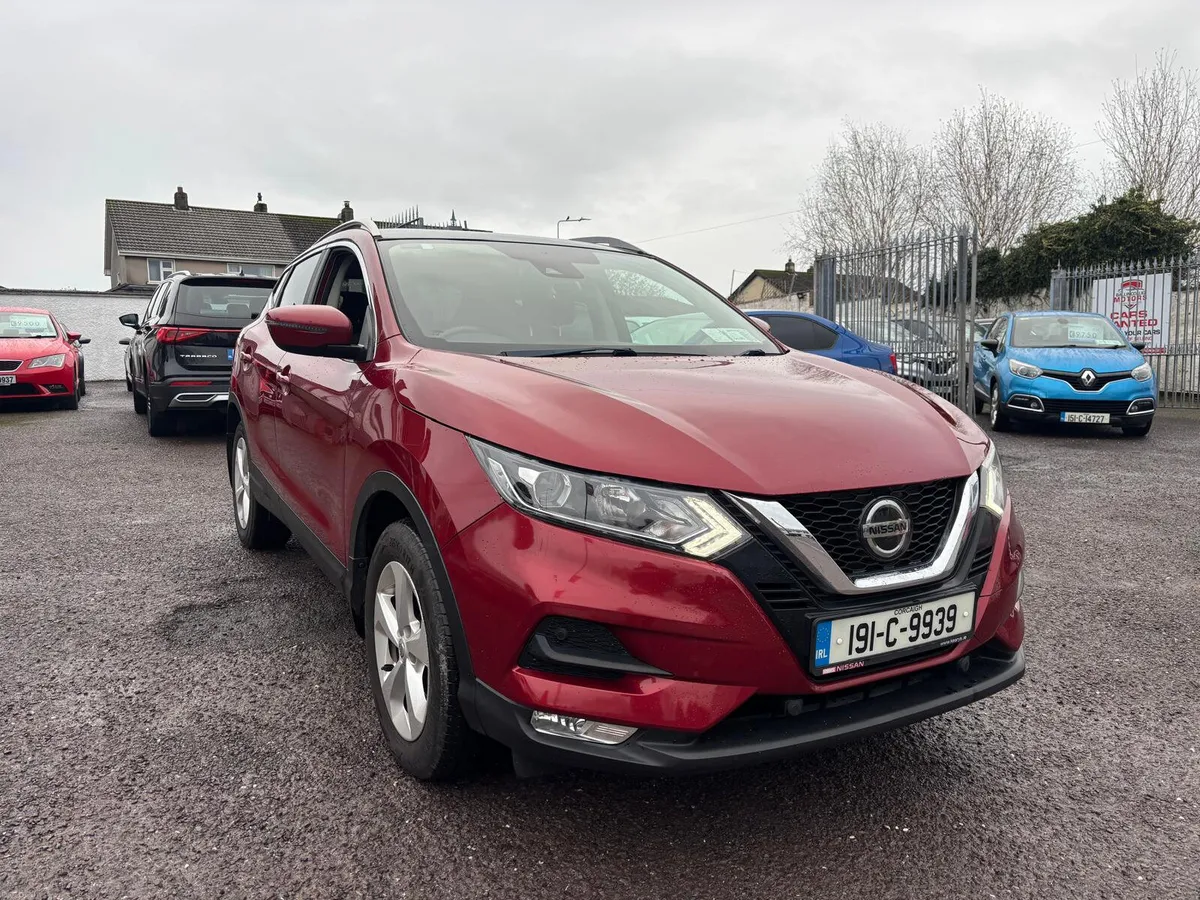 Nissan Qashqai 2019  1.2  PETROL  LOW  MILEAGE - Image 1