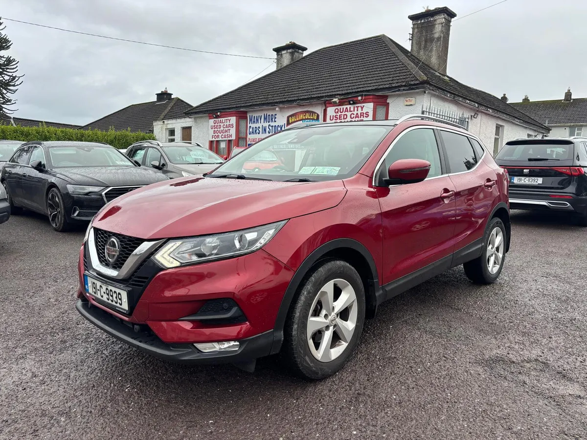 Nissan Qashqai 2019  1.2  PETROL  LOW  MILEAGE - Image 2