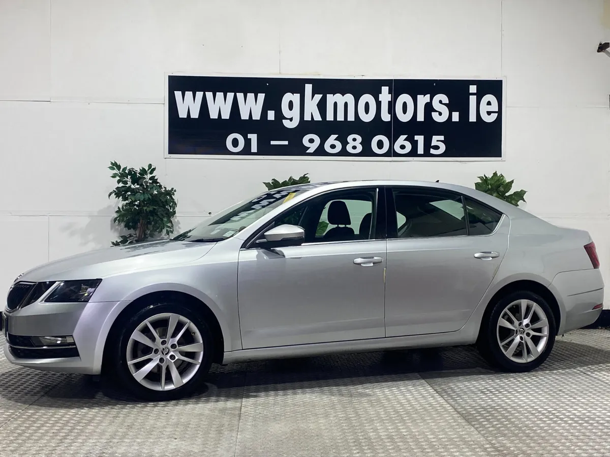 Skoda Octavia 2019//PETROL//AUTO//HIGH SPEC// - Image 3