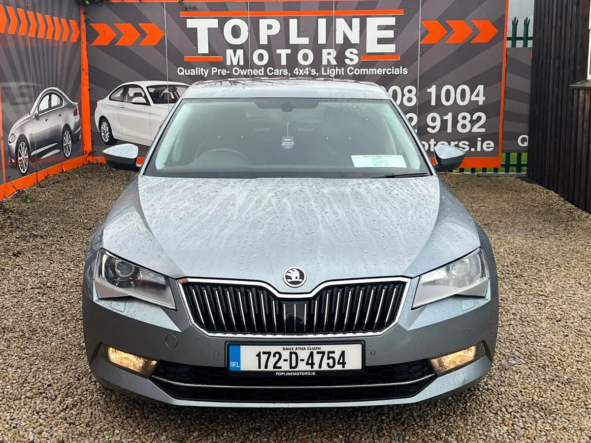 Skoda Superb 2017//FULL LEATHE//AUTO//NCTED== - Image 3