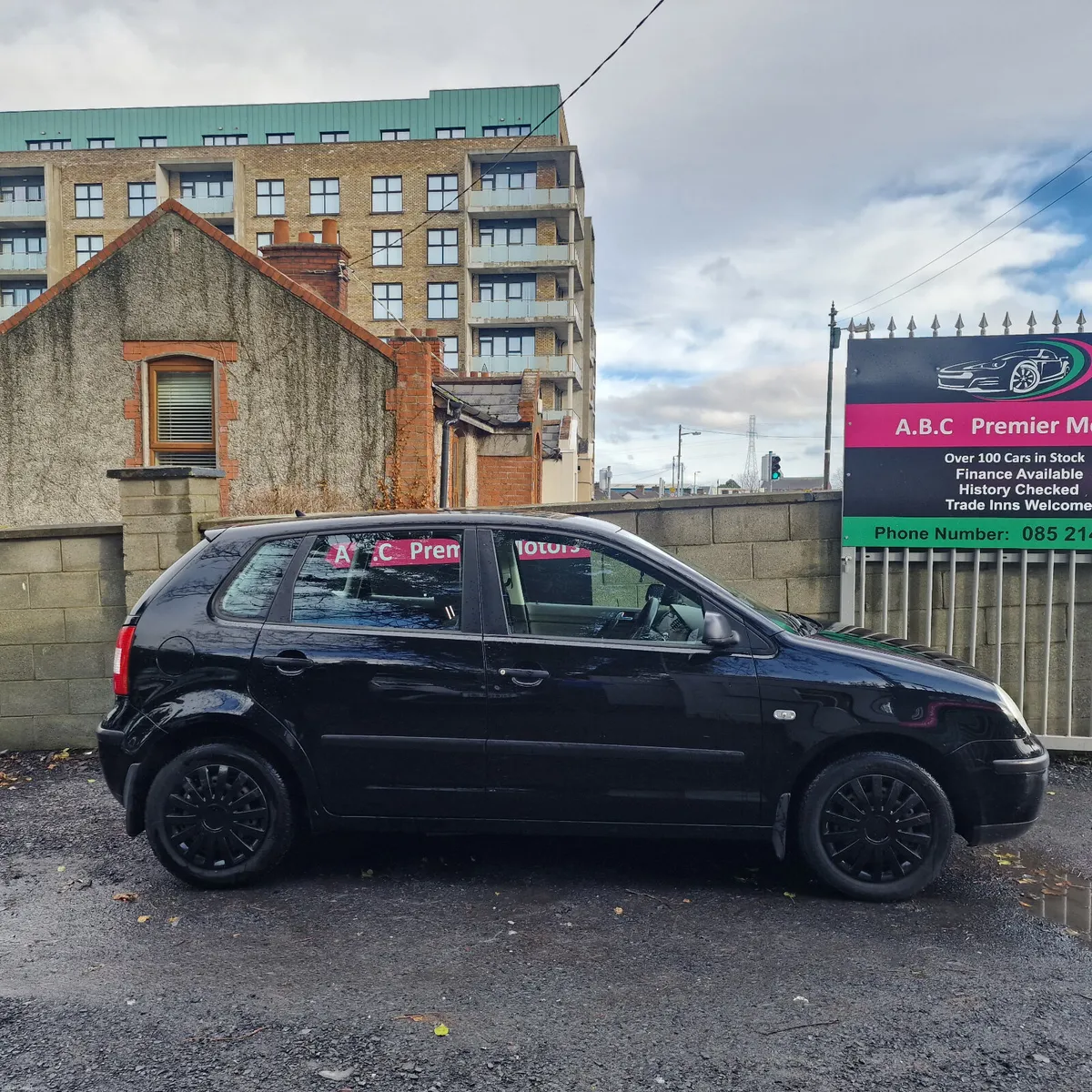 Volkswagen Polo 2005 Low Miles 63k miles - Image 4