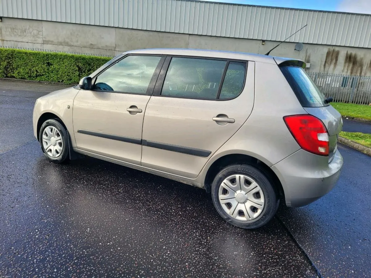 CLEAN 2009 SKODA FABIA 1.4 TDI.NCT/TAX UNTIL 9/26. - Image 2