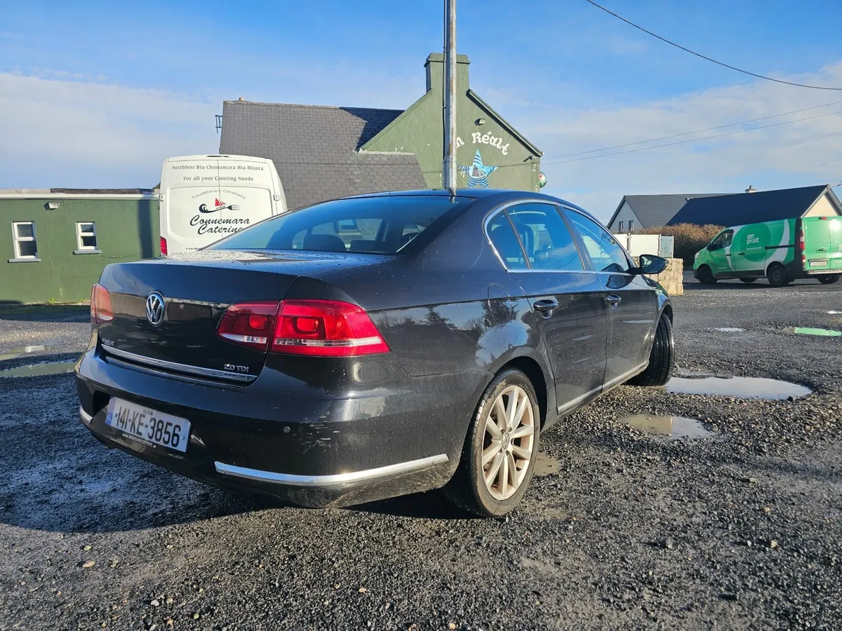 Volkswagen Passat 2014 2.0l - Image 4