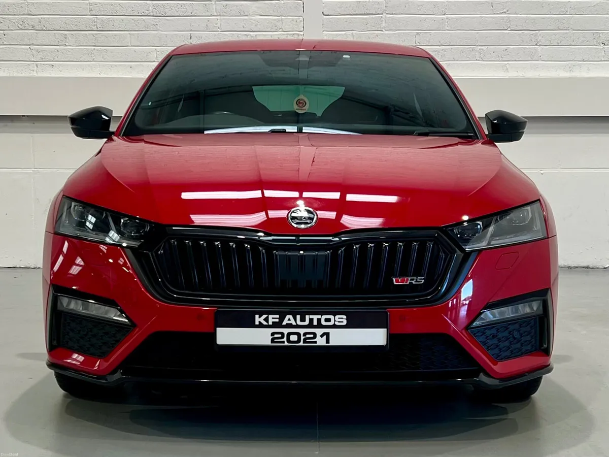 Skoda Octavia VRS 2.0TDI 200bhp 5dr DSG Auto - Image 2