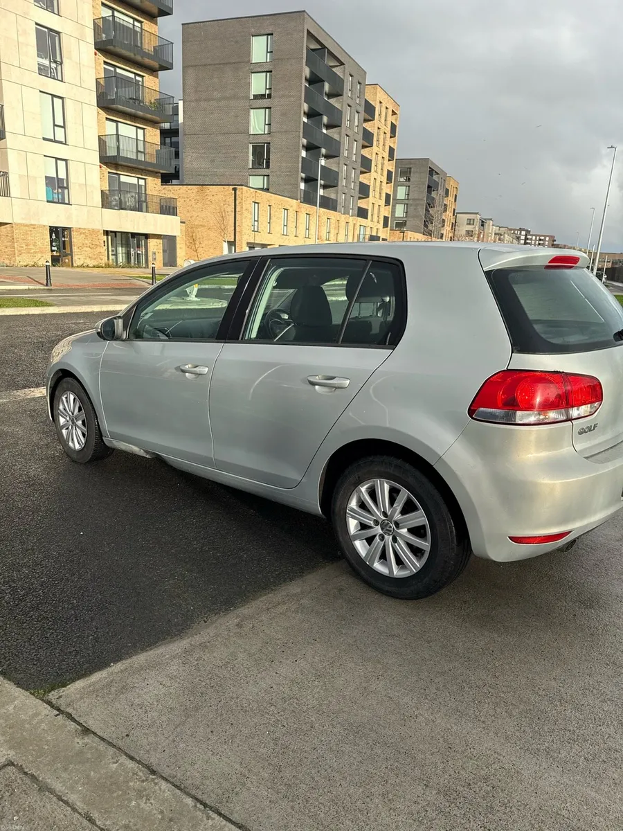 Volkswagen Golf 1.6 TDI Automatic DSG Nct 5/26 - Image 4