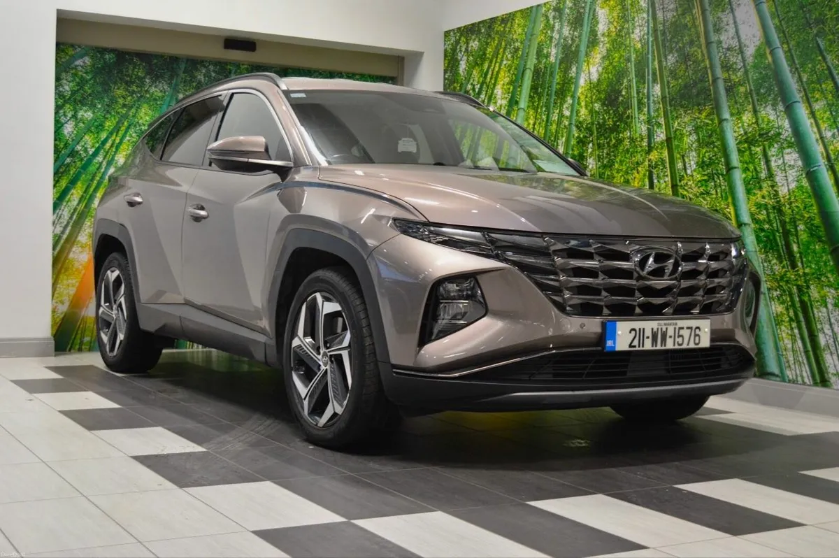 Hyundai Tucson 2WD Executive Plus HEV Auto - Image 1