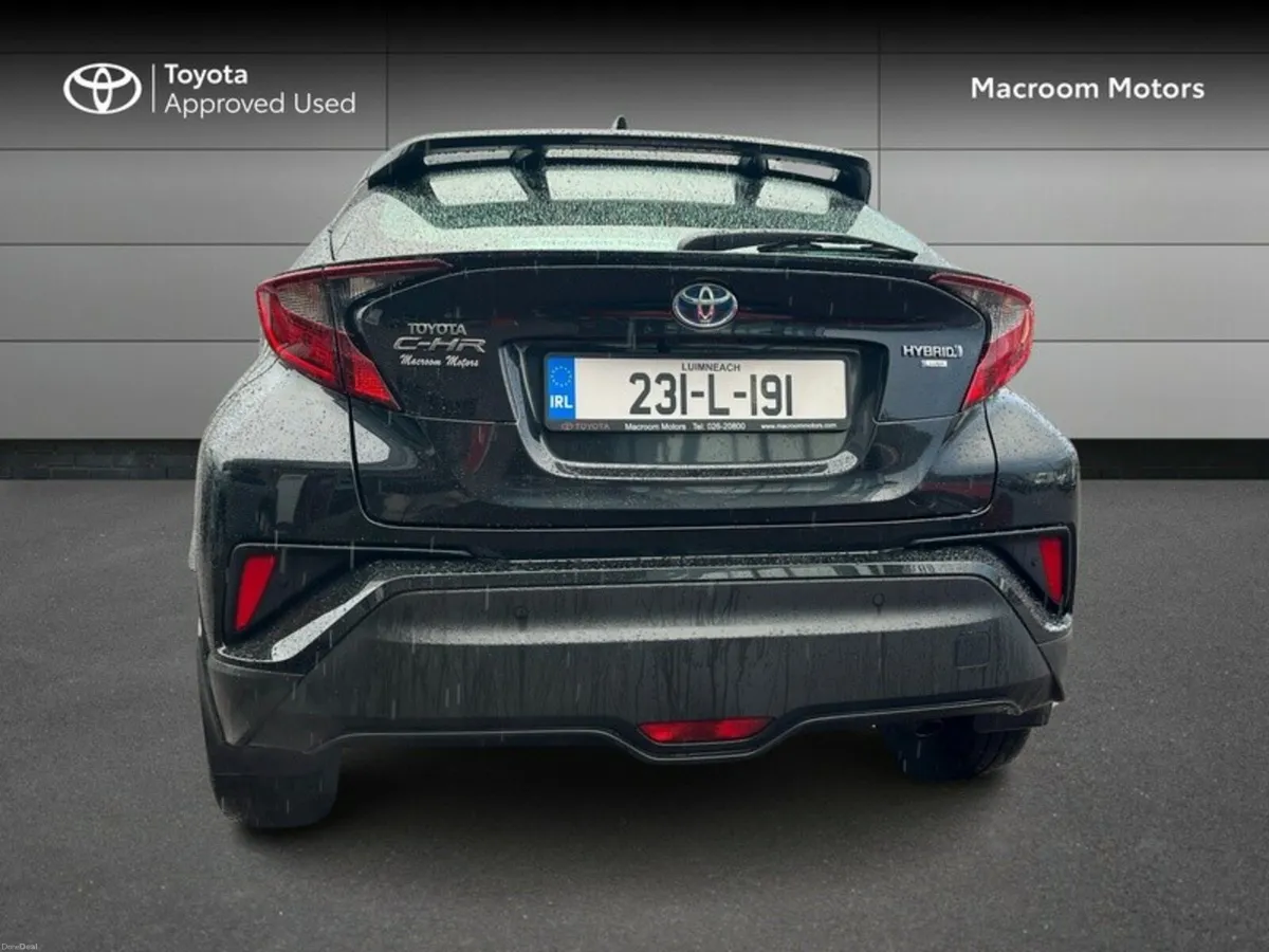 Toyota C-HR 1.8 - Image 4