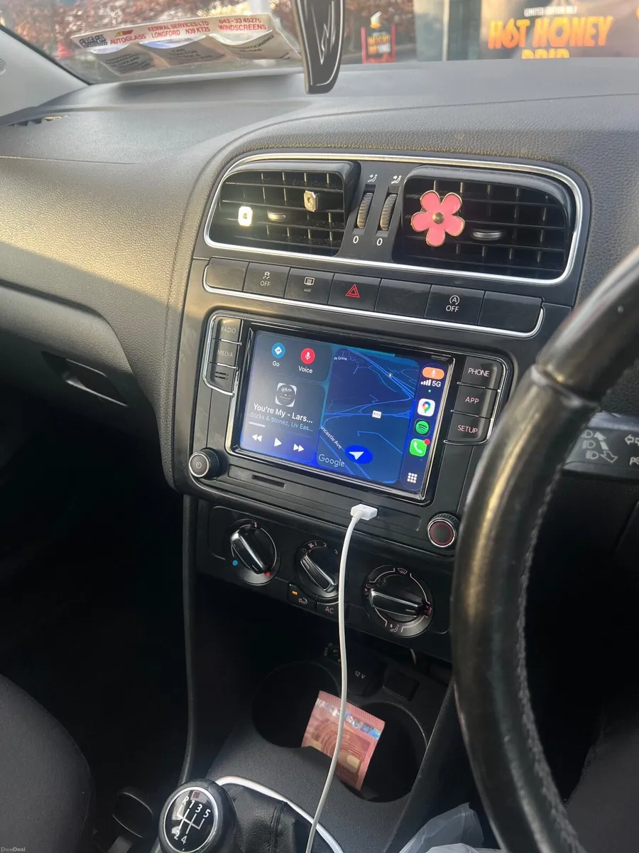 Volkswagen Polo 2011 - Image 3