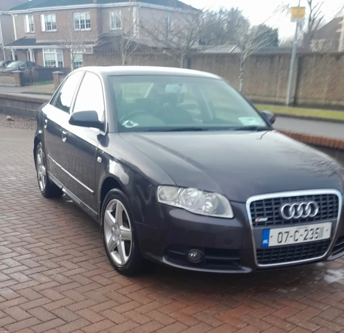Audi A4 2007 - Image 2