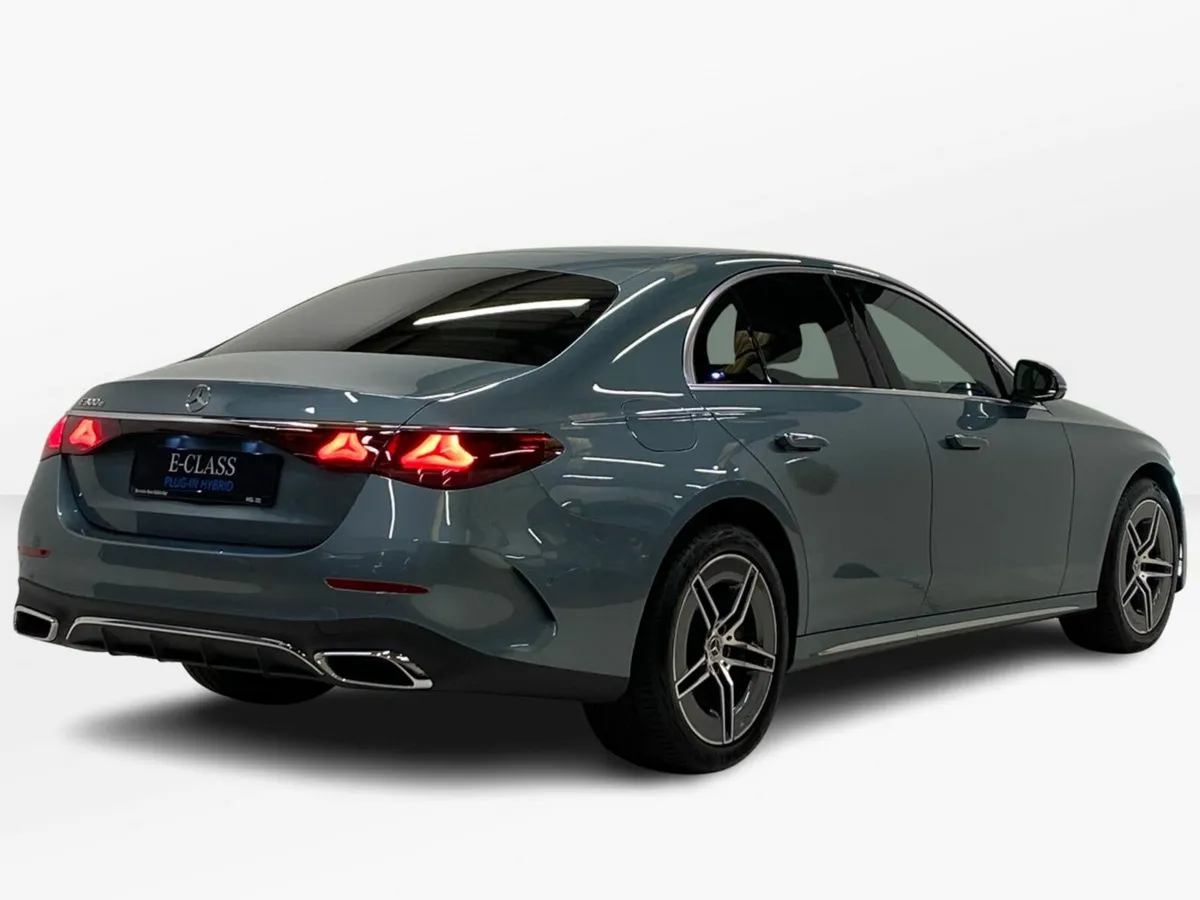 Mercedes-Benz E-Class E 300 E AMG EDITION PLUS | 3 - Image 3