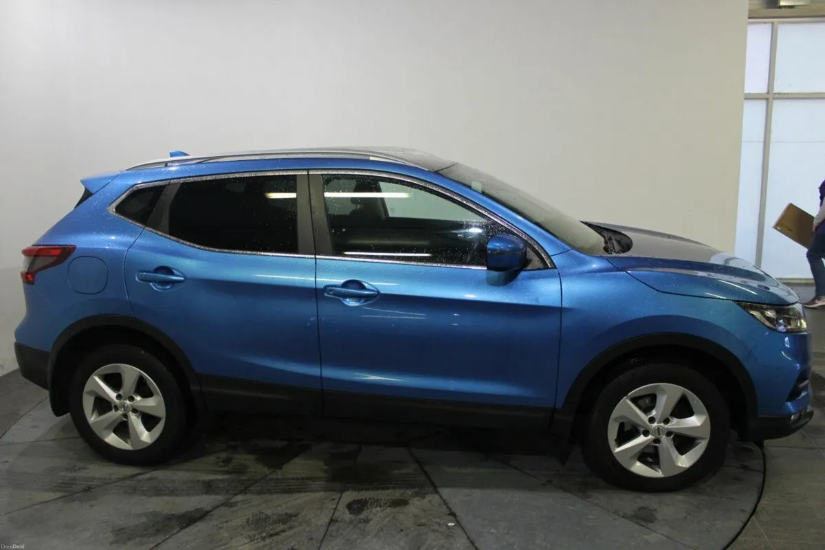 Nissan Qashqai 1.5 DSL SV SS MY19 - TENDER 19 - GR - Image 4