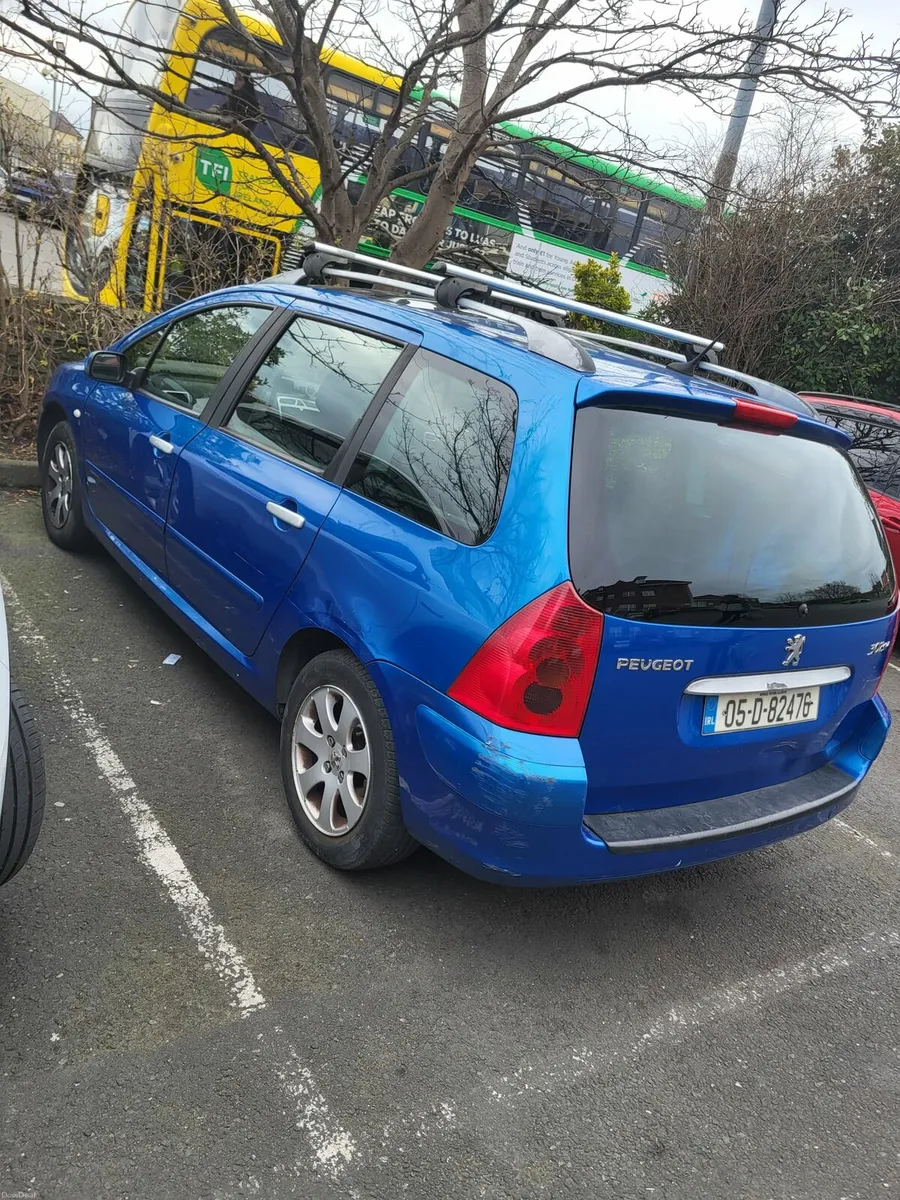 Peugeot 307SW - Automatic Transmission - Image 3