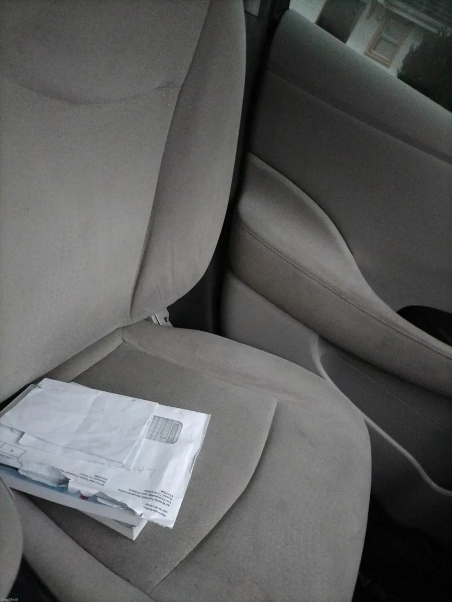 Nissan Leaf 2012 - Image 1