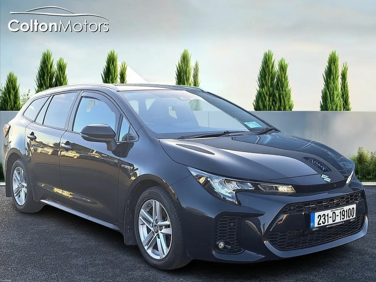 Suzuki Swace Swace 1.8 Hybrid SZ-T CVT - Image 1