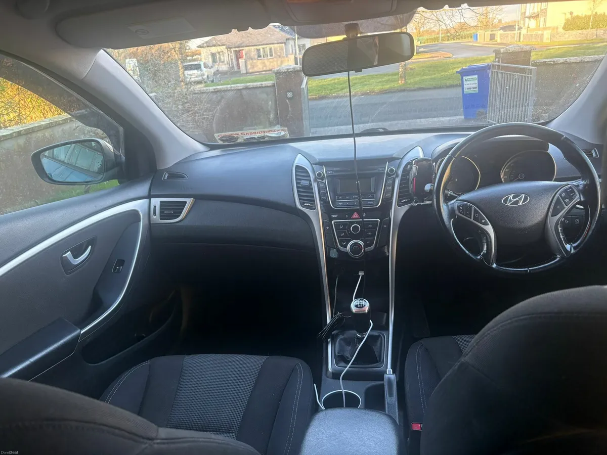 Hyundai i30 - Image 4