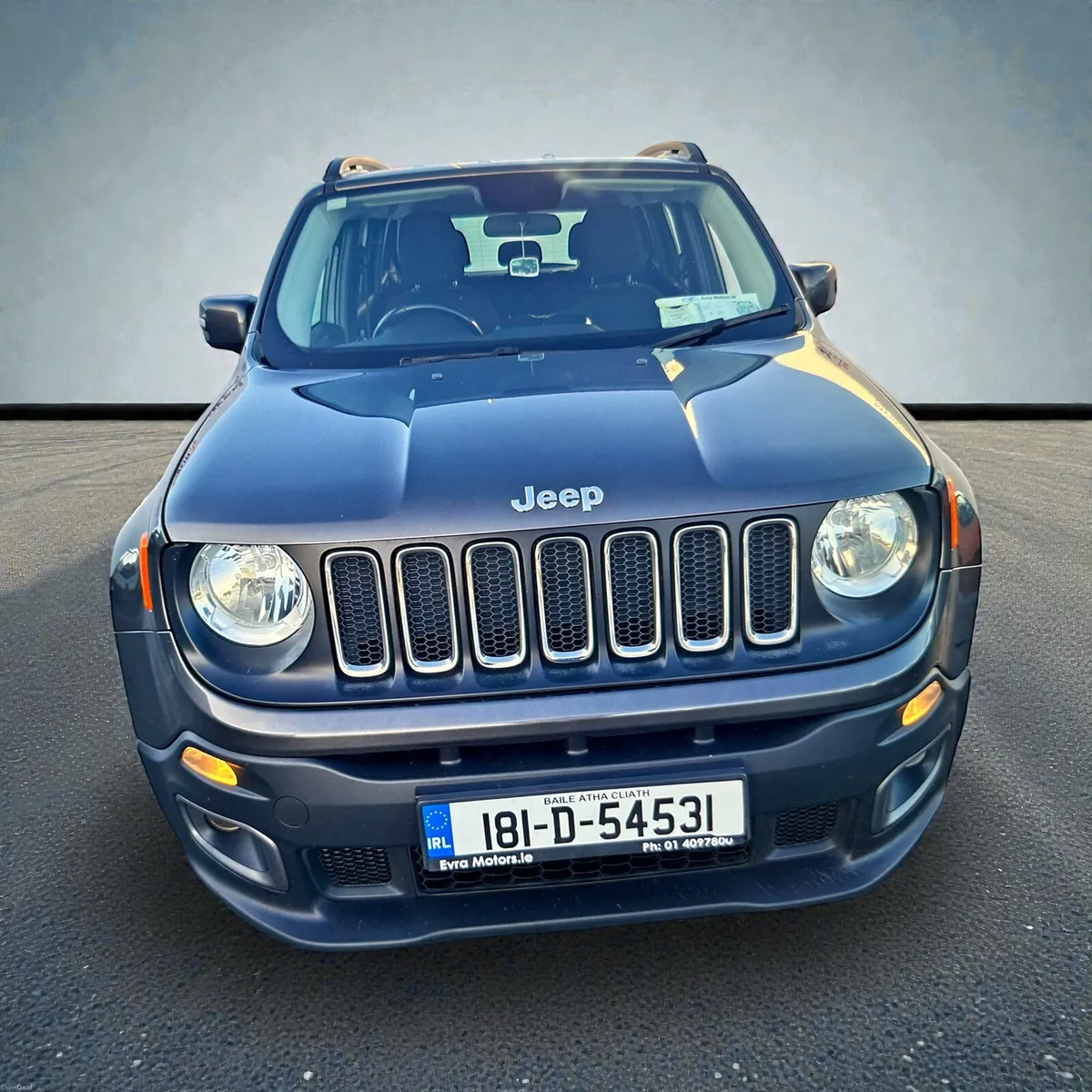 2018 Jeep  Renegade  1.6 Multijet 120PS Low Miles - Image 4