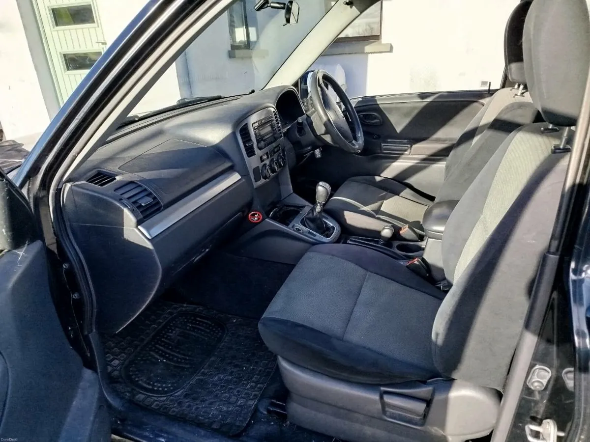 Car for sale - Image 4