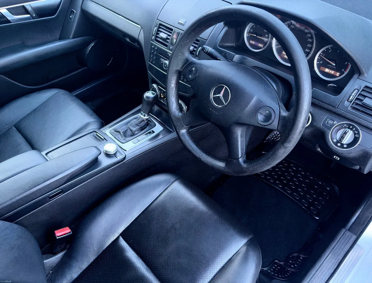 Mercedes-Benz C200 2008 Automatic new nct 1/27 tax - Image 2