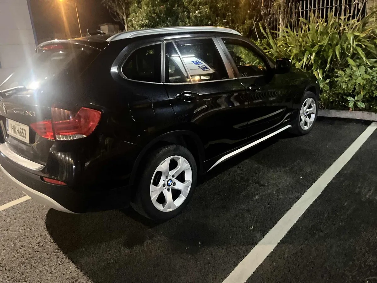 BMW X1 DRIVE - Image 4
