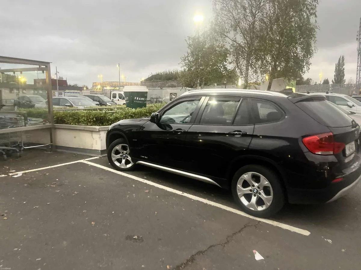 BMW X1 DRIVE - Image 3