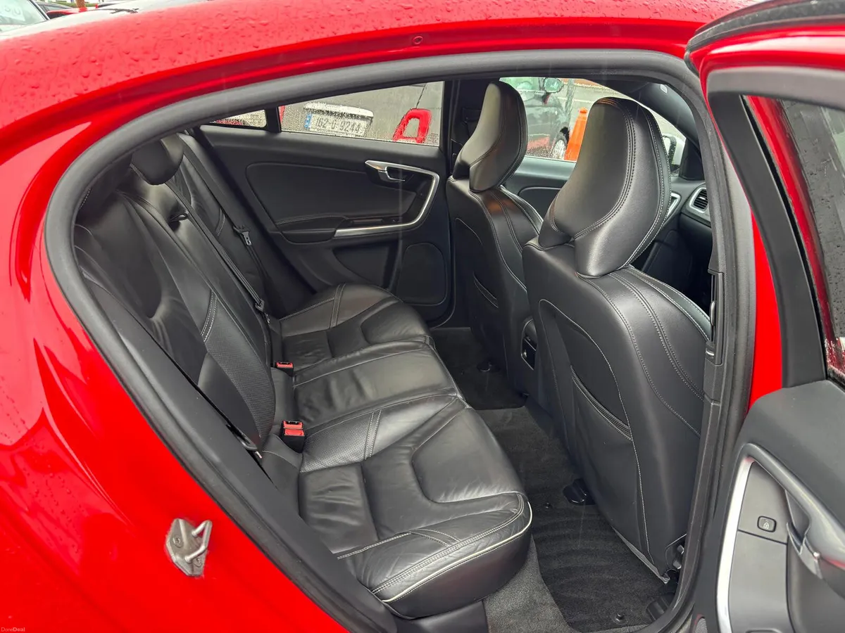 Volvo S60 2016  R  DESIGN STUNNING  CAR - Image 2