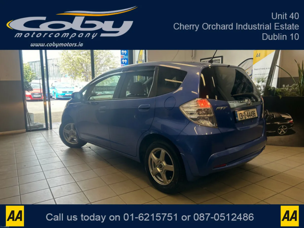 Honda Fit 1.3 HYBRID 5DR AUTO 1.3. New NCT, 2 Keys - Image 3