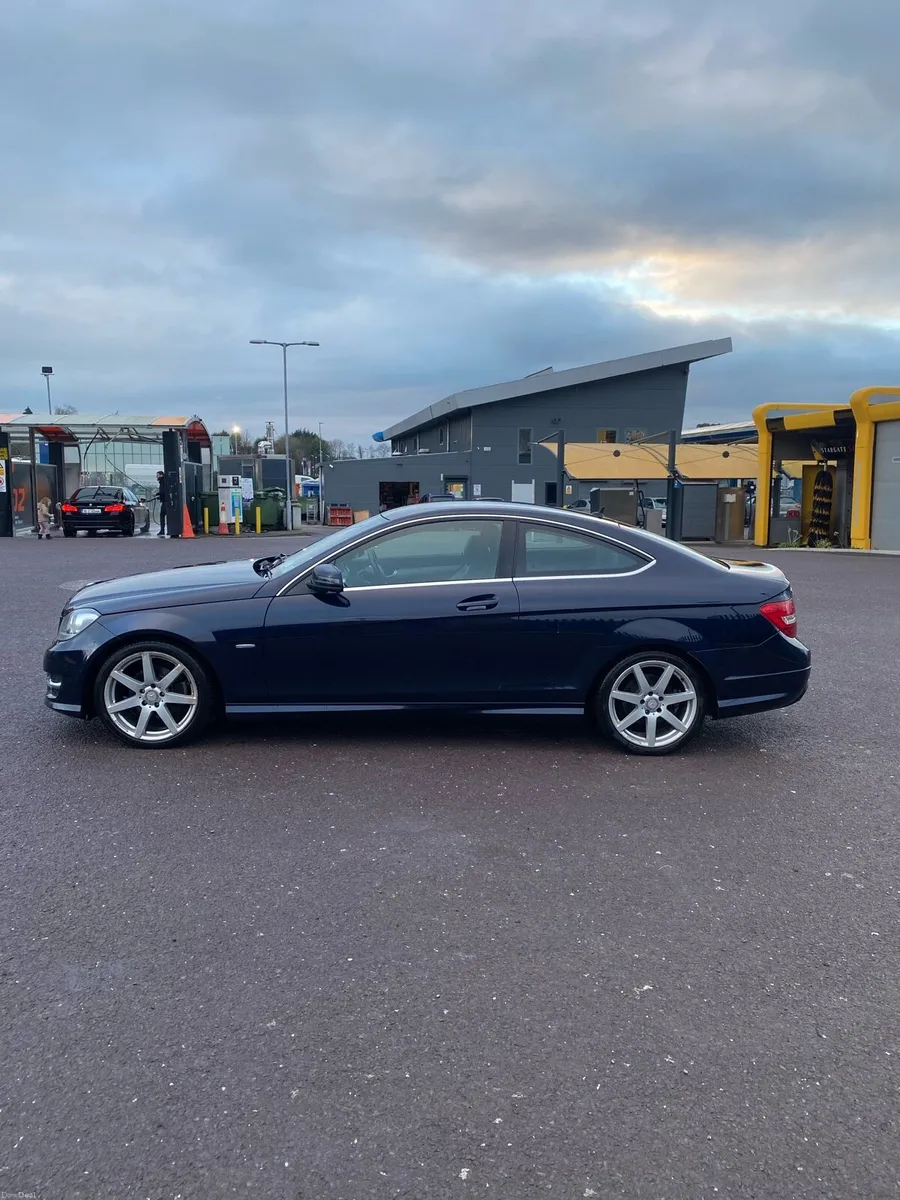 Mercedes-Benz C-Class C220 CDI AMG Coupe 2012 - Image 3