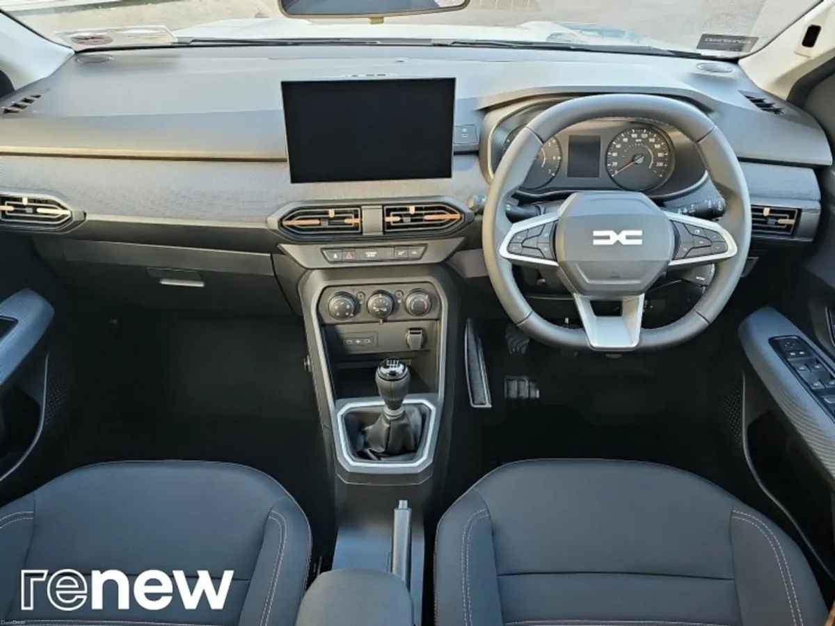 Dacia Sandero Stepway EXPRESSION 1.0 TCE 110 BHP 5 - Image 2