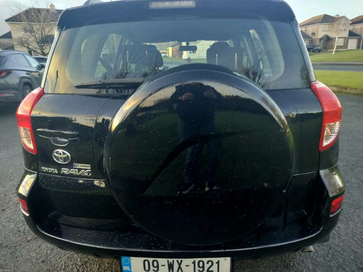 2009 TOYOTA RAV 4WD TDI NCT 11/26 TAX 7/26 - Image 4