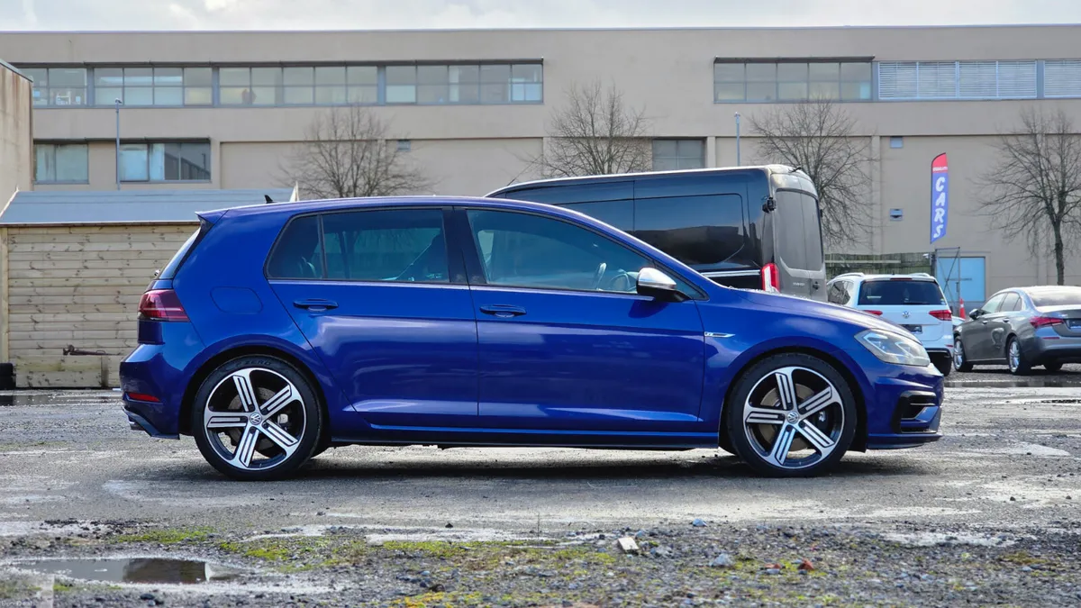 2018 VW Golf 2.0 R Manual - Image 4