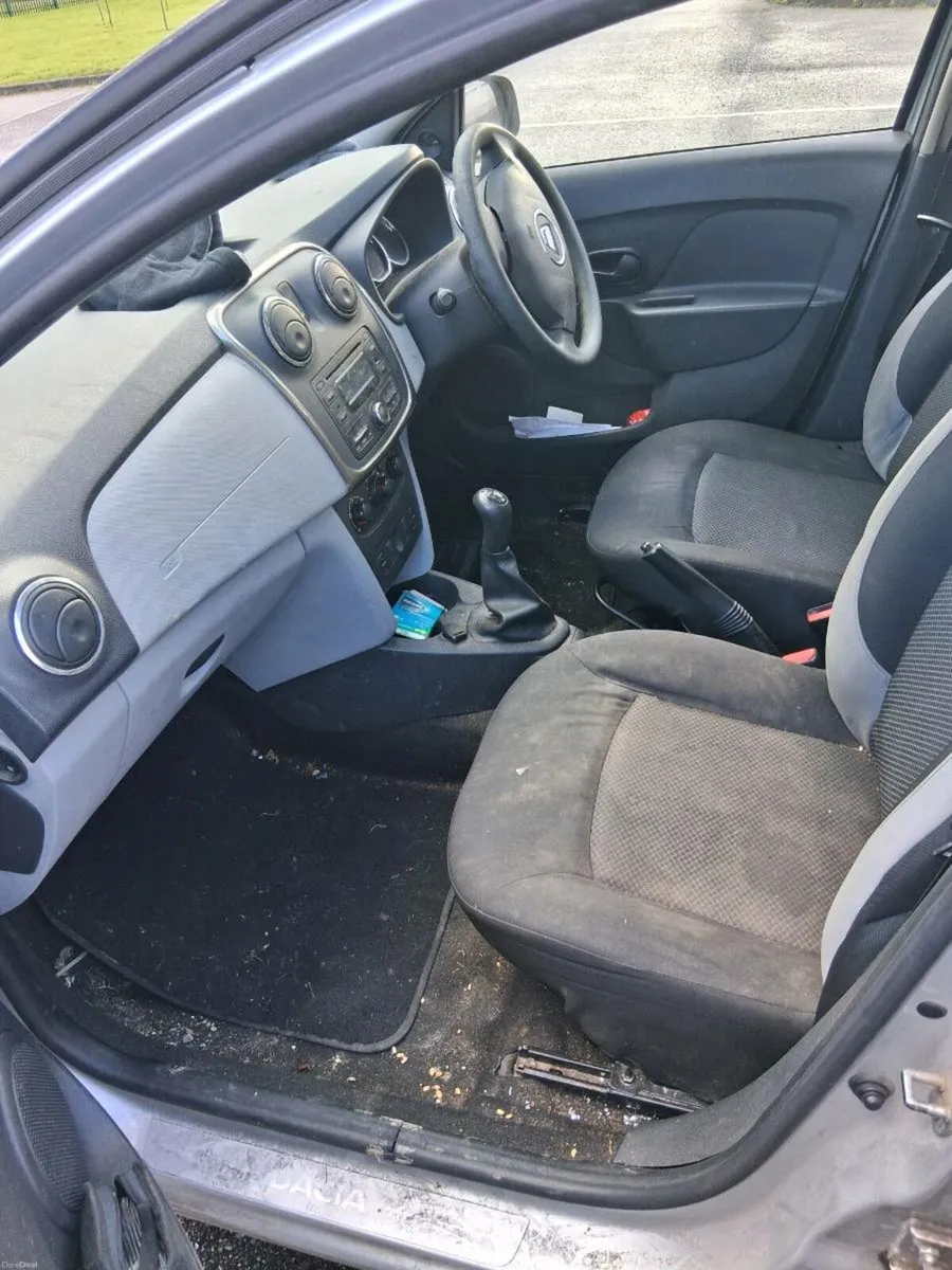 Dacia Logan - Image 4