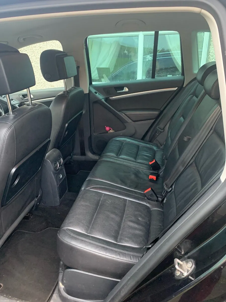 Volkswagen Tiguan - Image 3