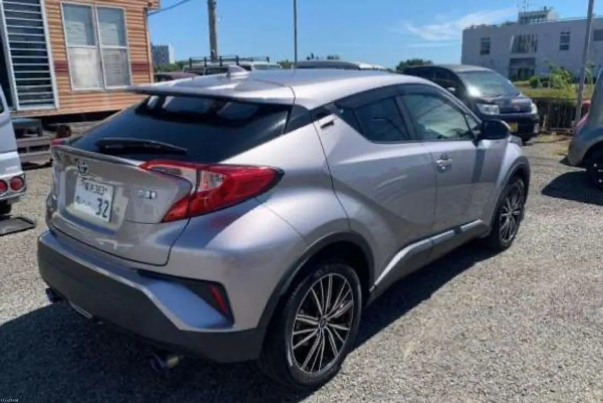 2017 Toyota Chr immaculate condition - Image 2