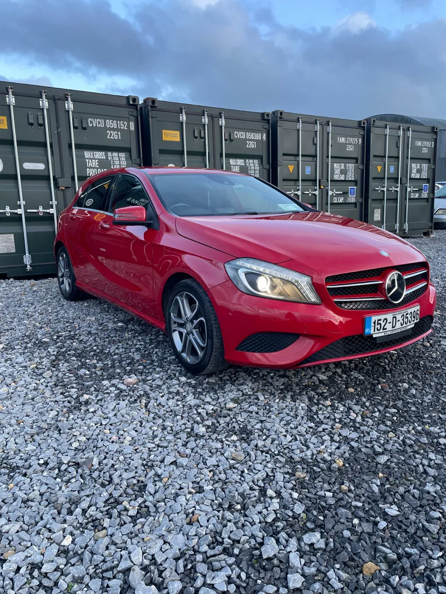 152 Mercedes-Benz A180 Sport.. Automatic.. Low KMs - Image 2