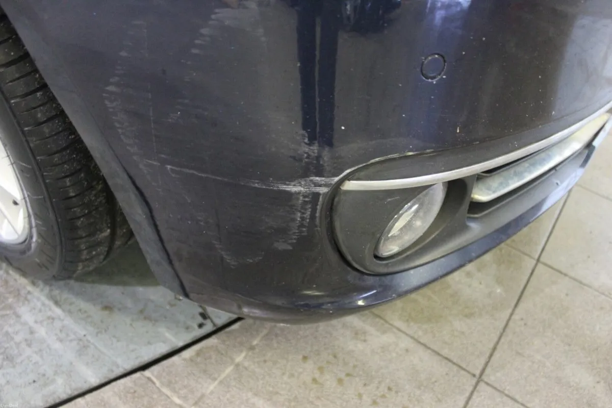 BMW 5-Series 520D LUXURY AUTO (TENDER 20) - Image 3