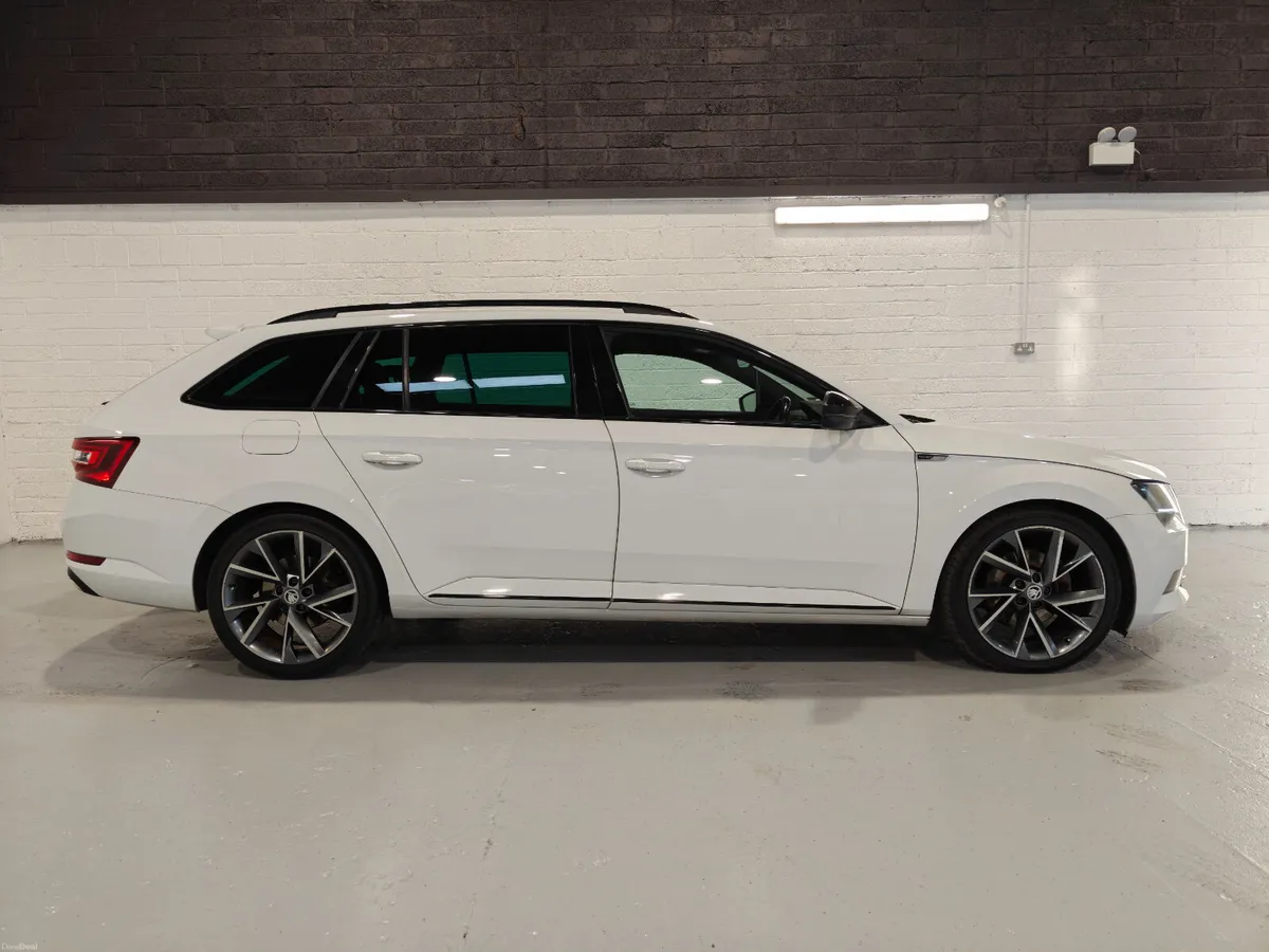 2018 SKODA SUPERB SPORTLINE 190BHP DSG - Image 2