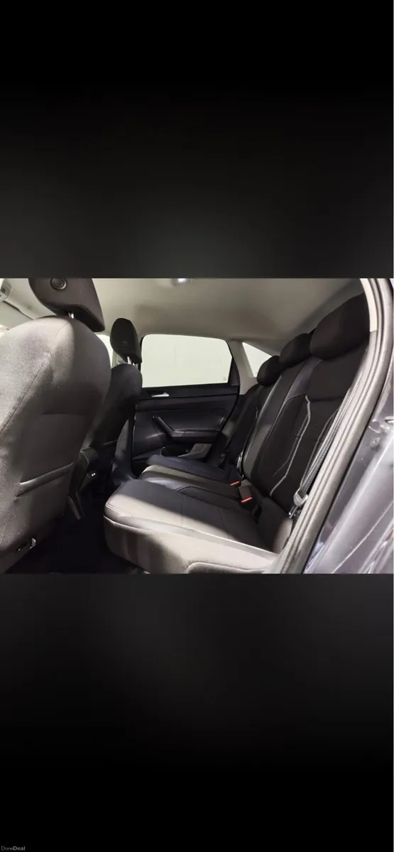 Volkswagen Taigo - Image 2