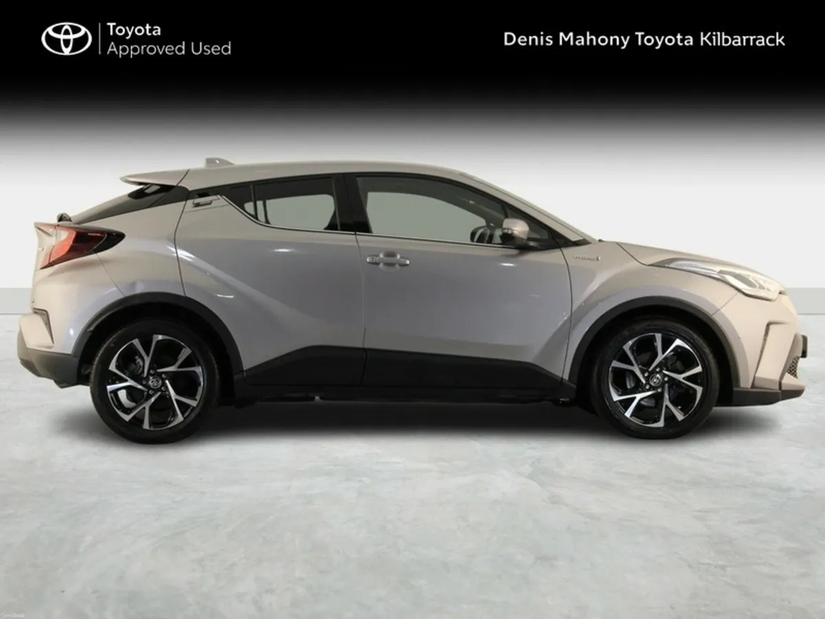 Toyota C-HR 1.8 HYBRID SPORT - Image 3
