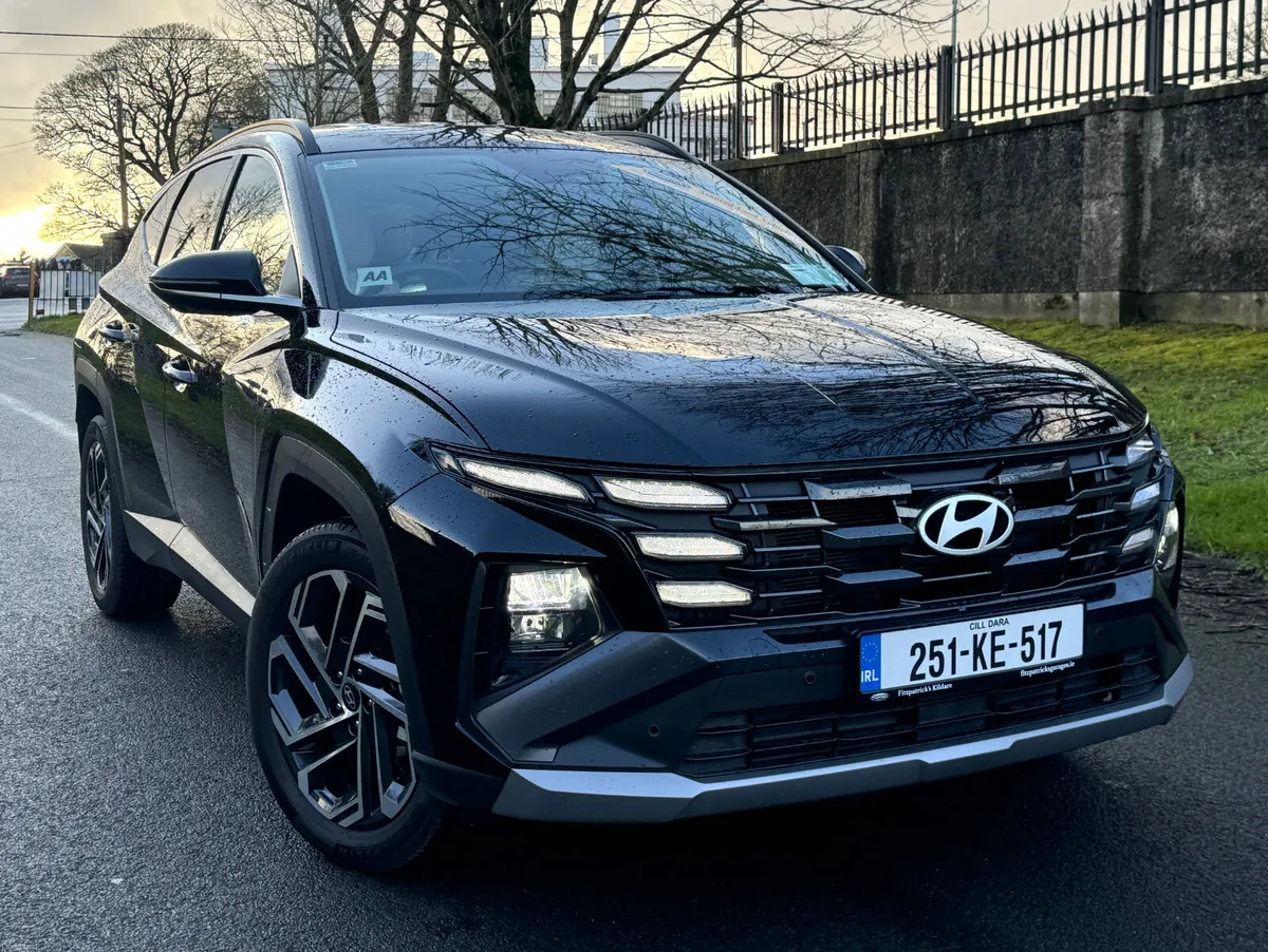 Tucson Executive - Petrol Hybrid Plug In -  2025 - Image 1