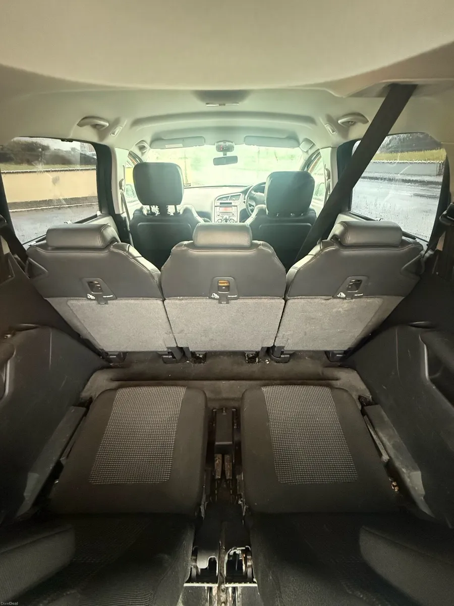 7seater 2010 Peugeot 5008 taxed and nct-sep2026 - Image 3