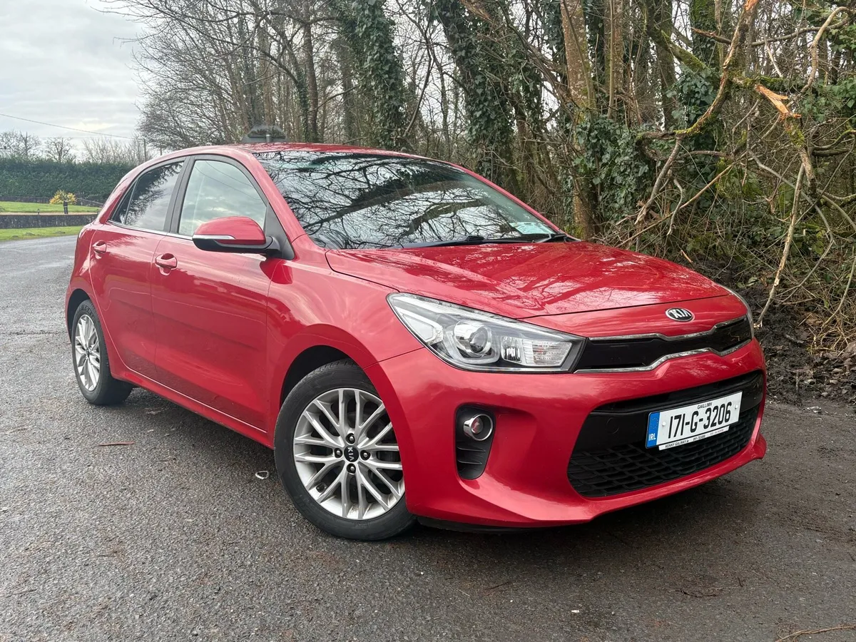 2017 Kia Rio - Image 1