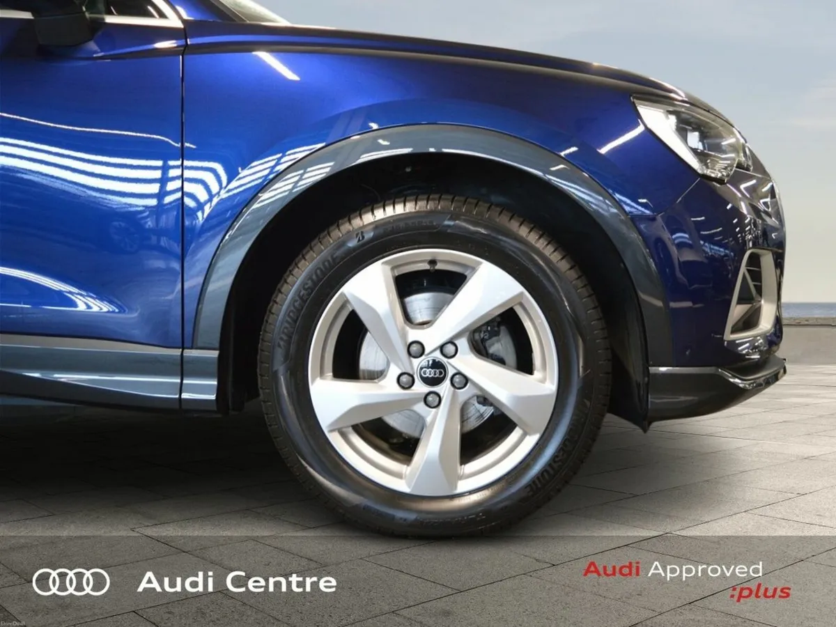 Audi Q3 35 TDI 150HP S Tronic SE - Image 3