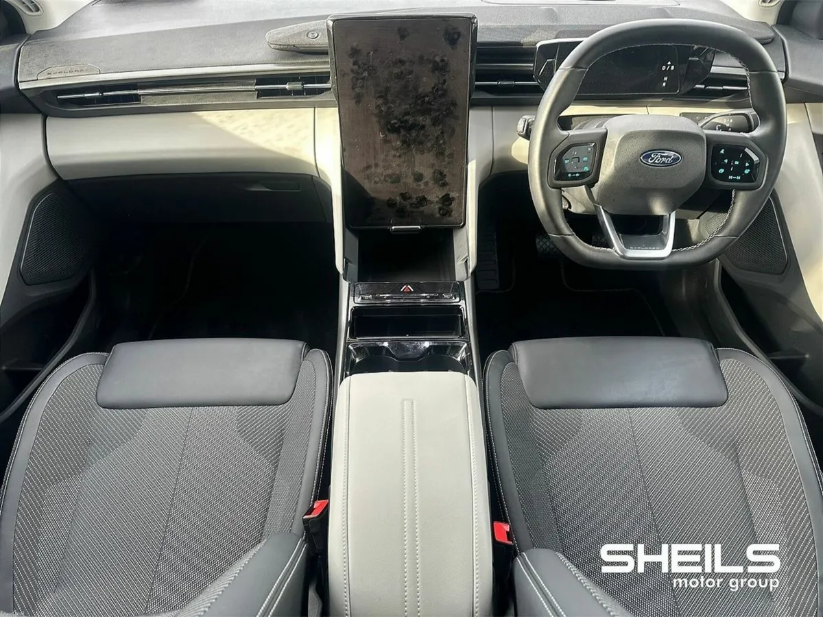 Ford Explorer Select *Driver Assistance Pack* 77kW - Image 3