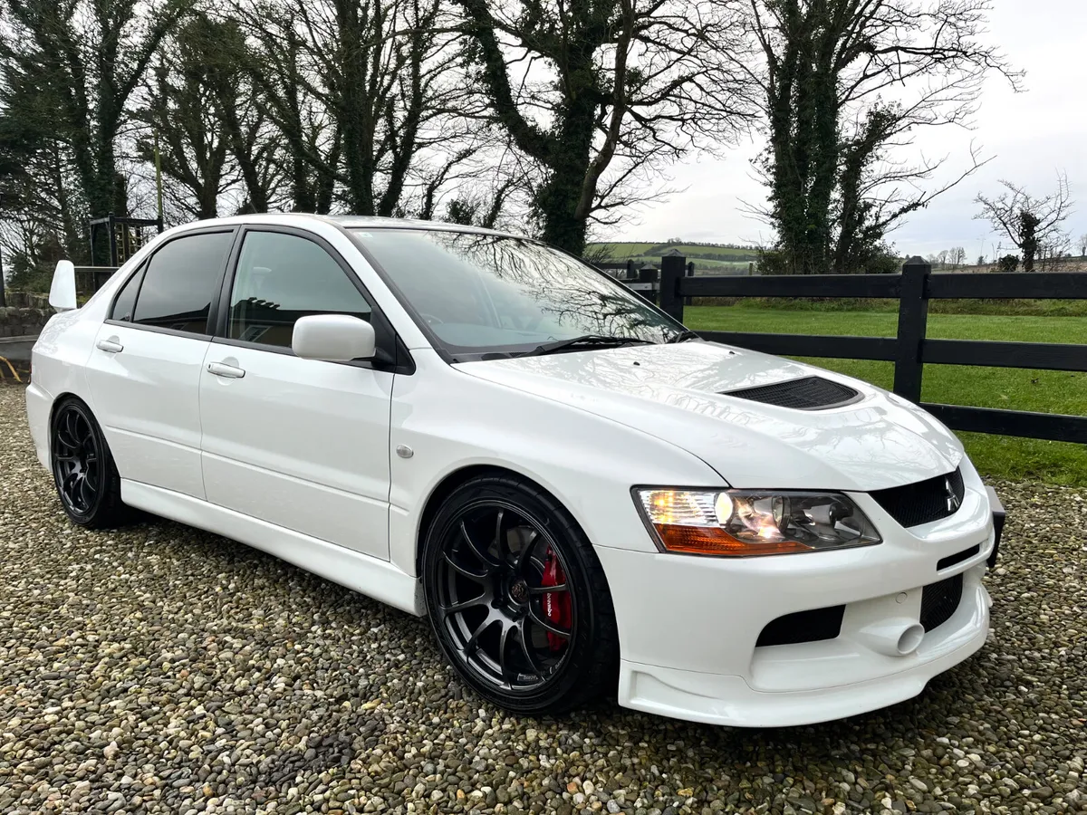 Mitsubishi Evolution IX /Ultra-Rare Collectors Car - Image 1