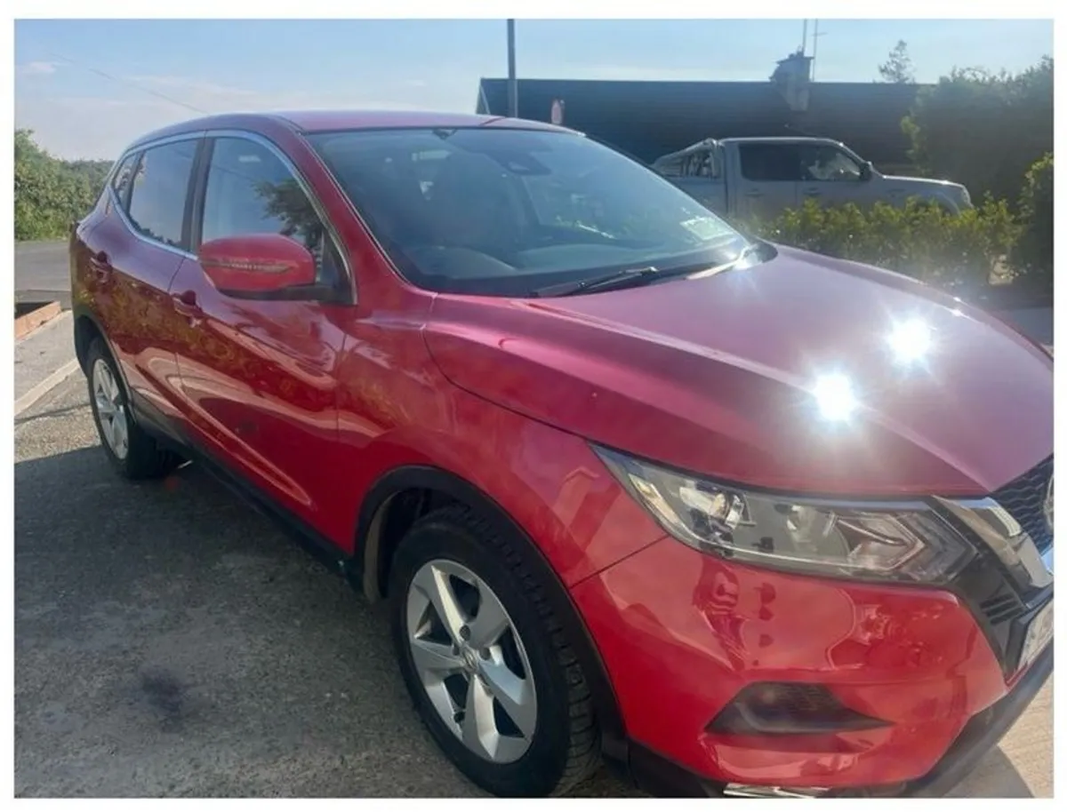 2019 Nissan Qashqai - Image 2