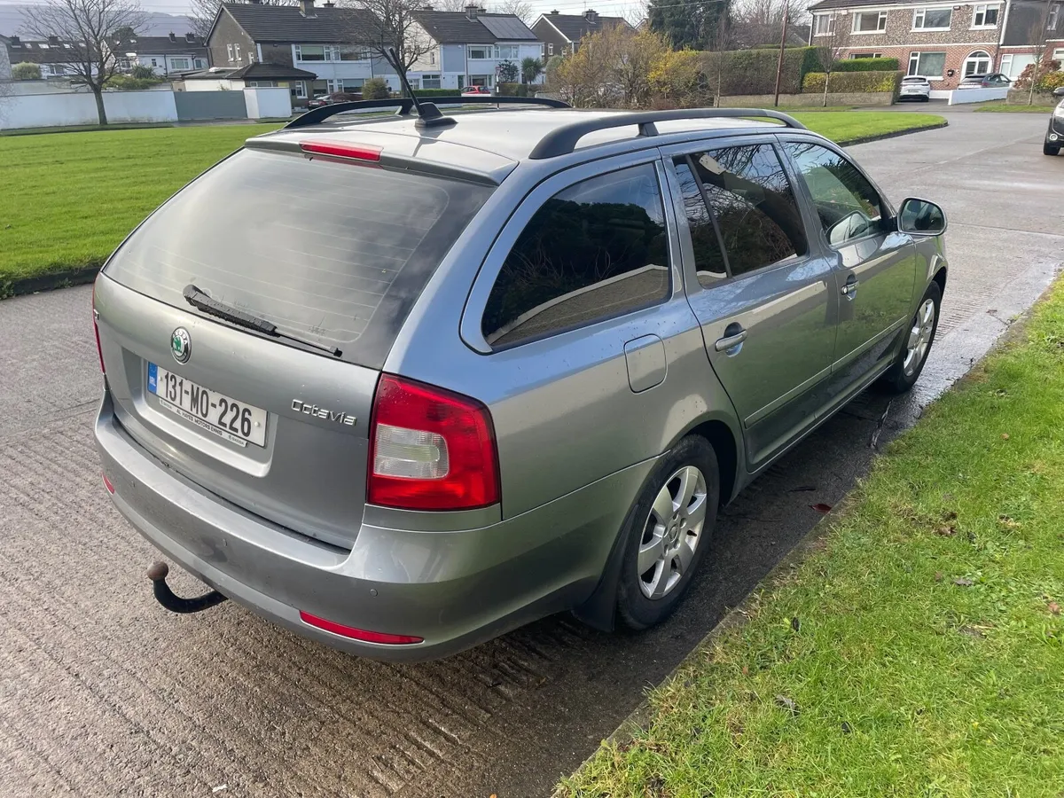 Skoda Octavia 2013 - Image 2
