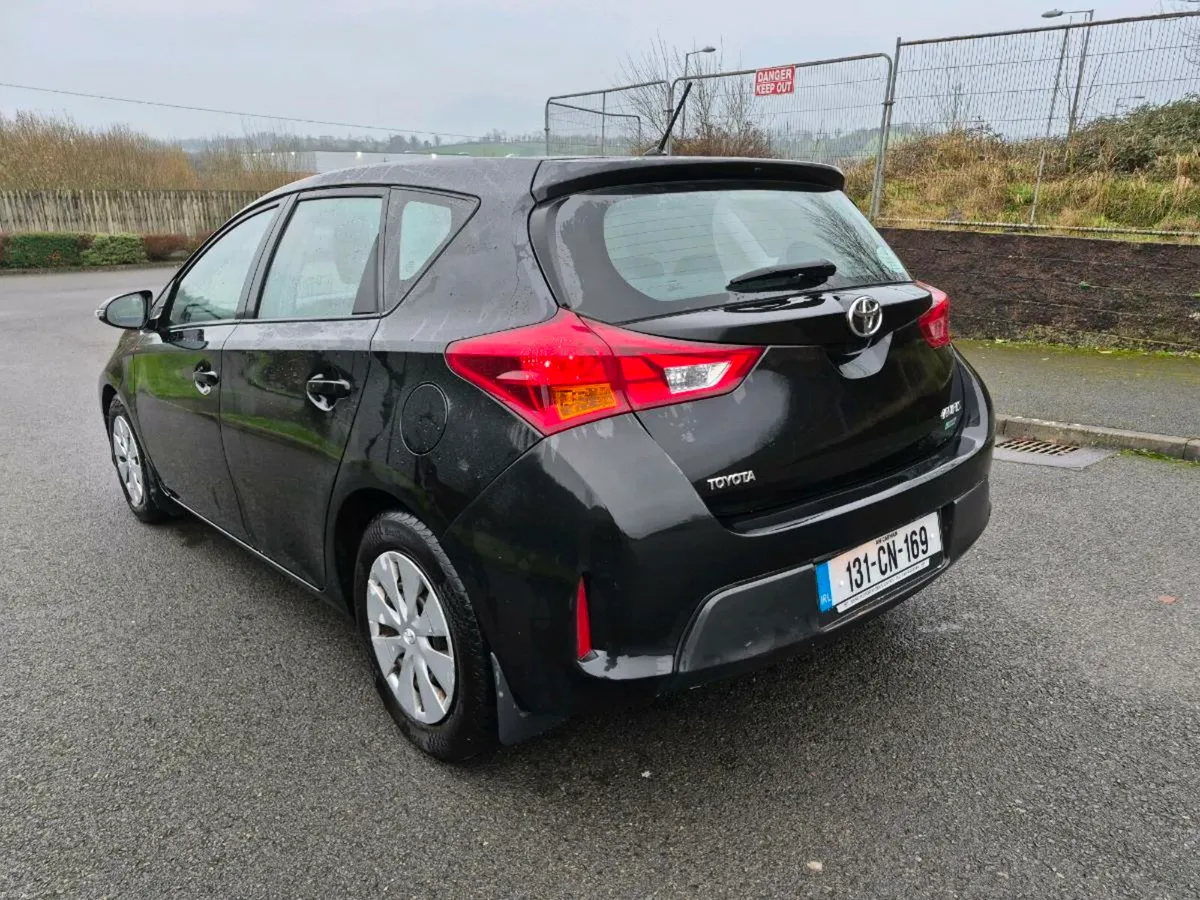 2013 Toyota Auris 1.4D4D Nct model taxed and test - Image 4