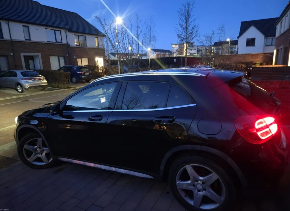 Mercedes benz 2.2 Automatic Diesel2015|AMG Sport's - Image 4