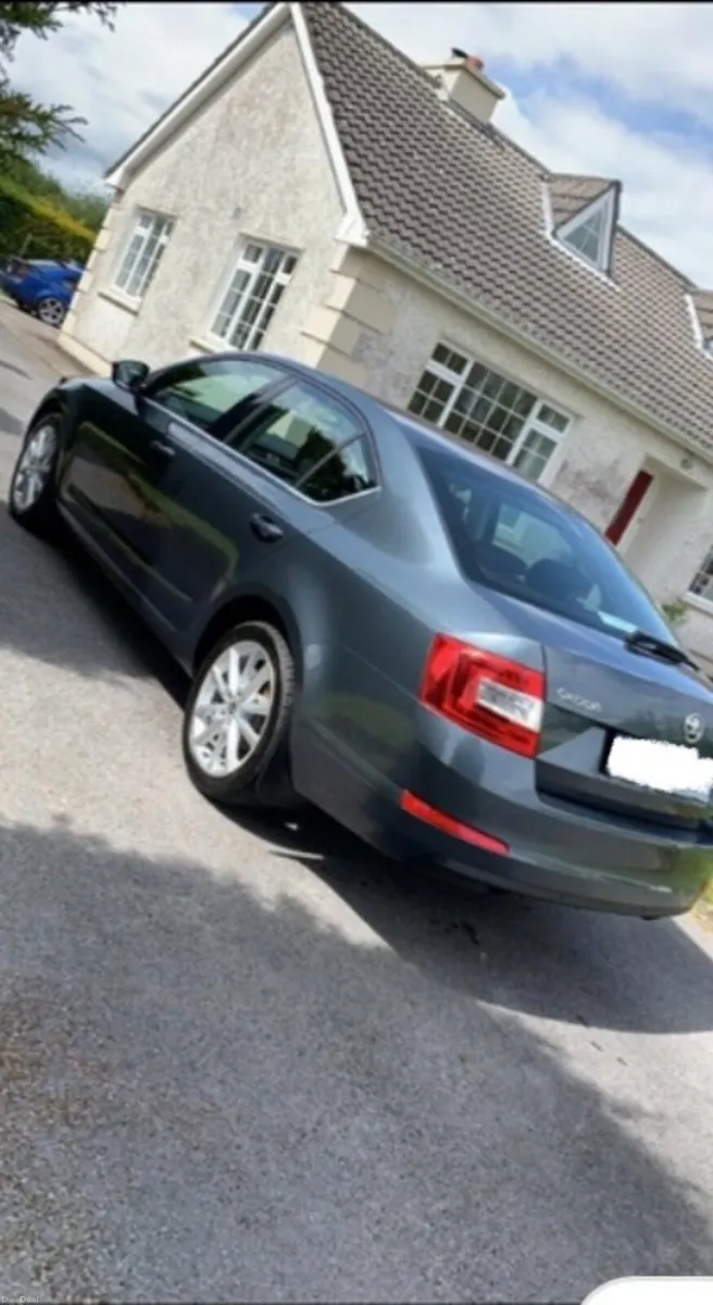 Skoda Octavia 2017 - Image 4
